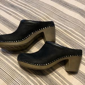 Dansko suede clogs